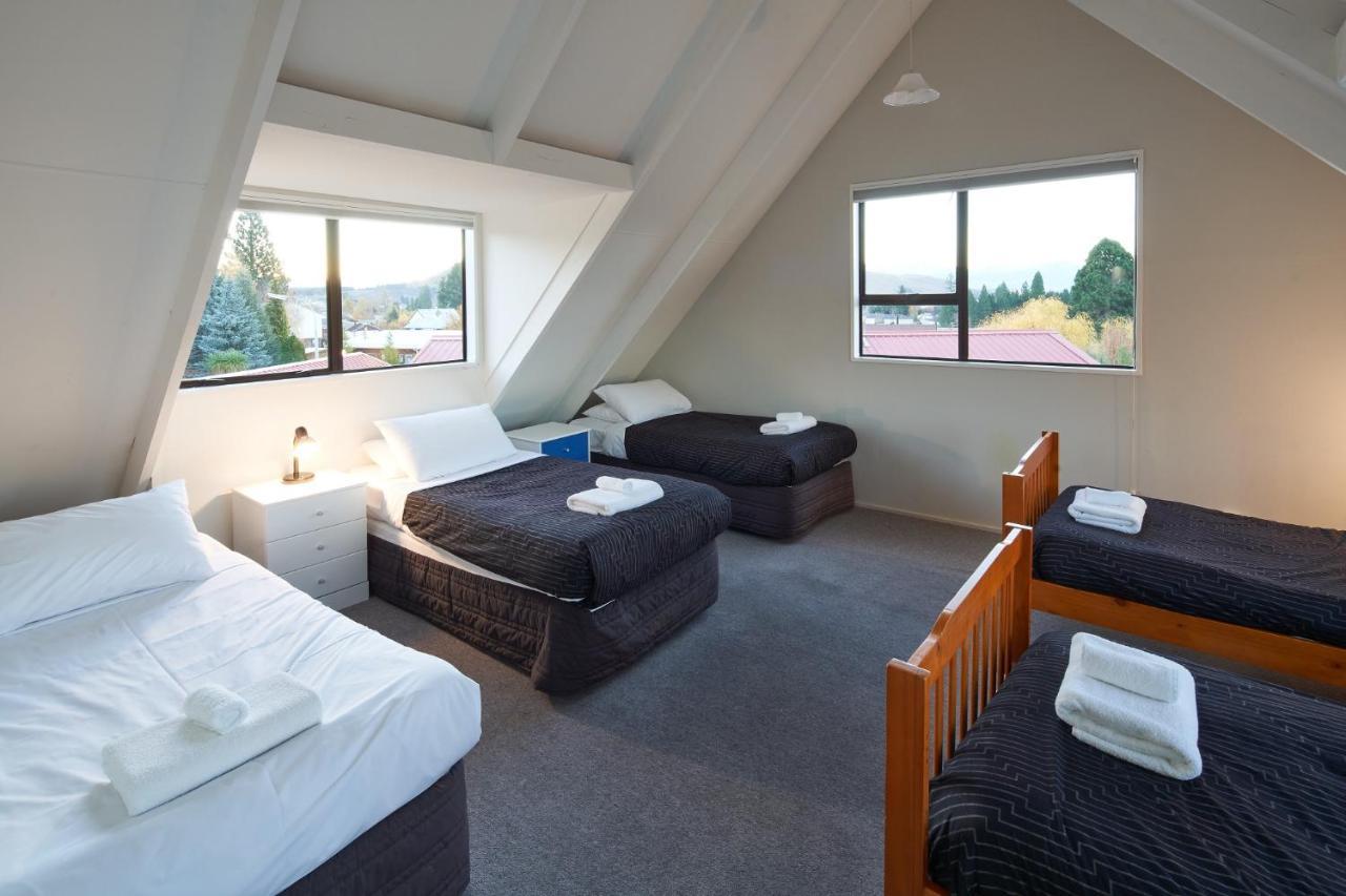 Bedrock - Tekapo Holiday home